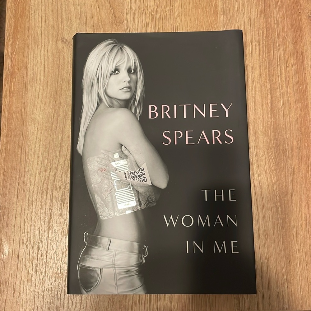 The Woman in Me Britney Spears Book